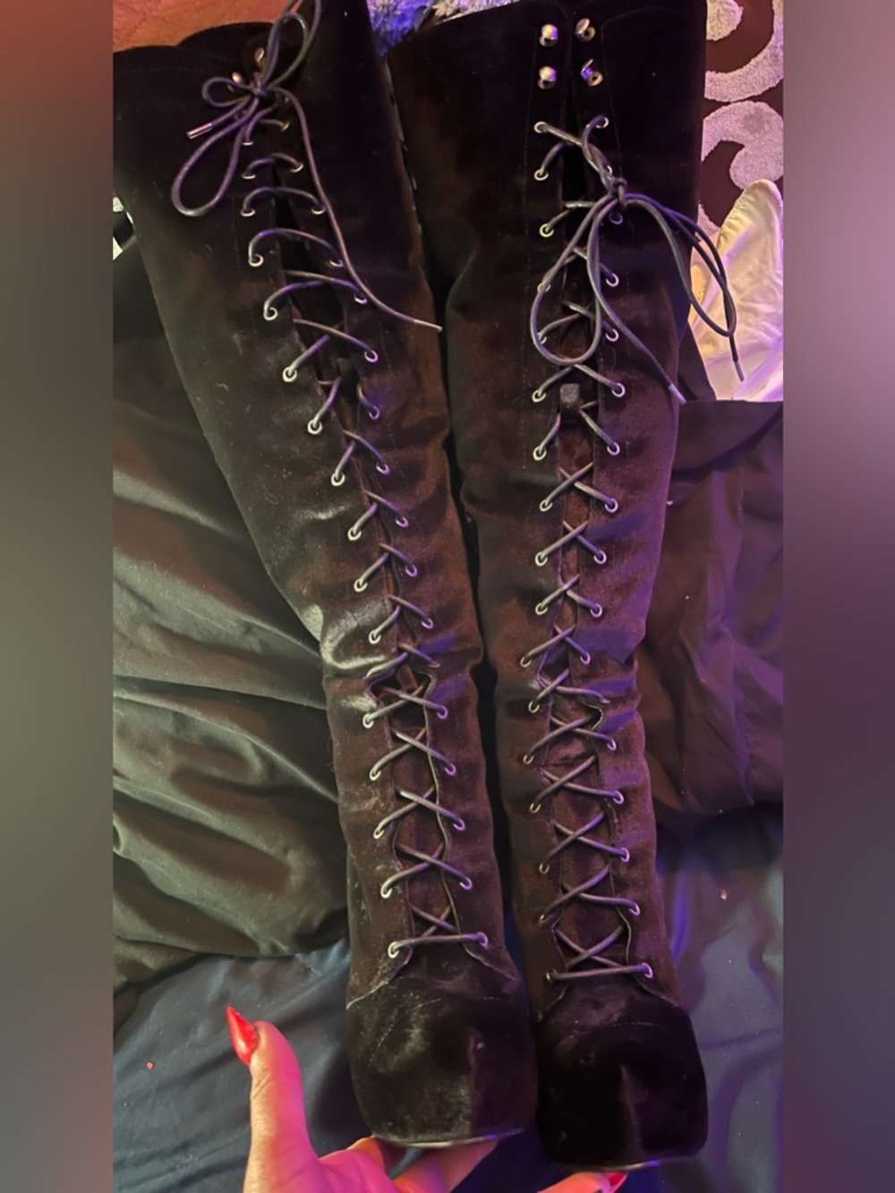 Lace-Up Over-the-Knee Velvet heeled boots in Black